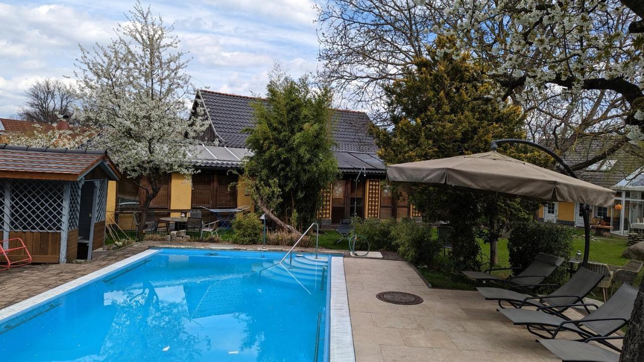 Hotel Fuenf Linden Straupitz Zewnętrze zdjęcie